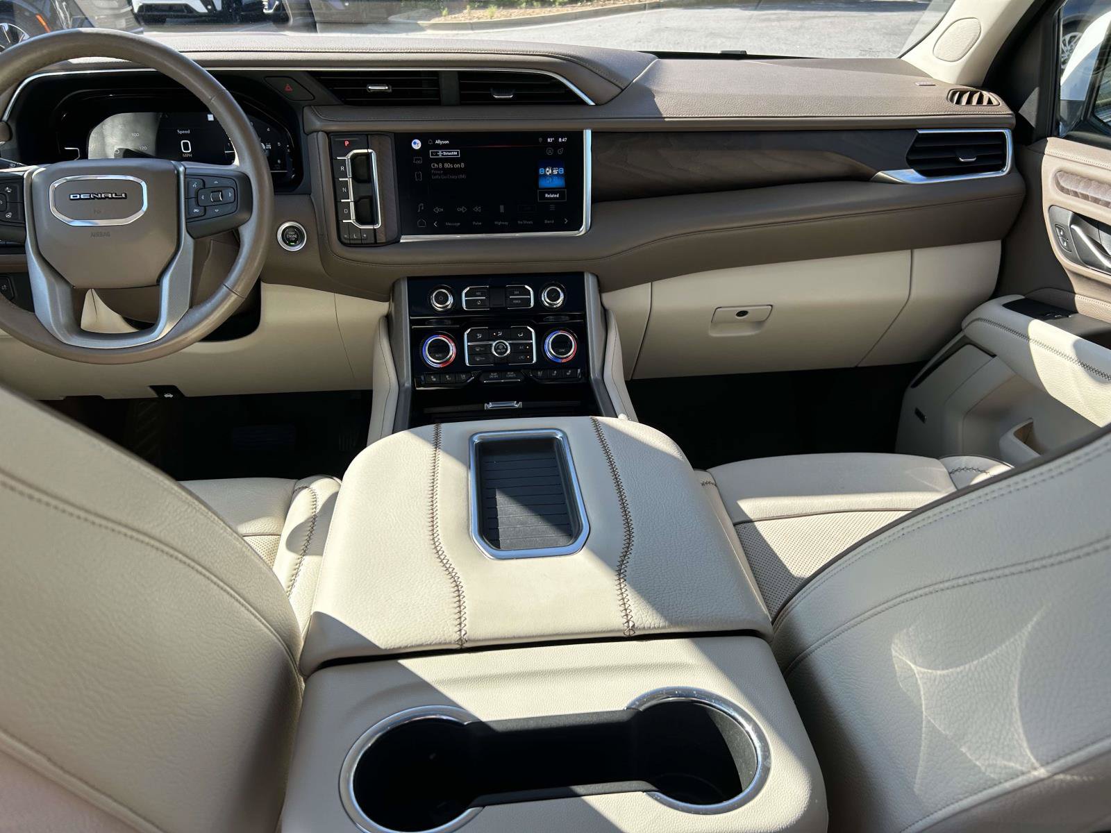 Used 2022 GMC Yukon Denali AWD/4WD image 15