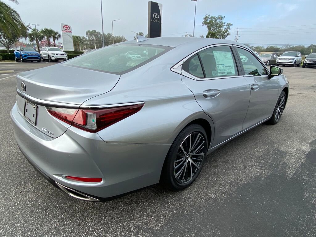 New 2025 Lexus ES 350 ES 350 image 3