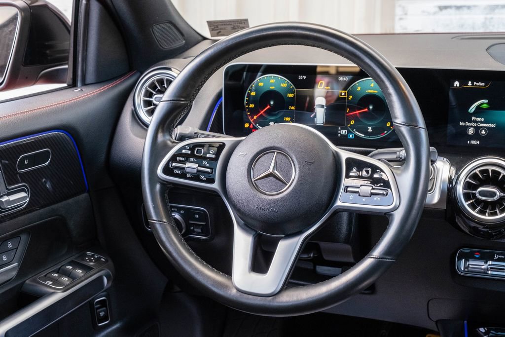 Used 2021 Mercedes-Benz GLB 250 4MATIC image 24