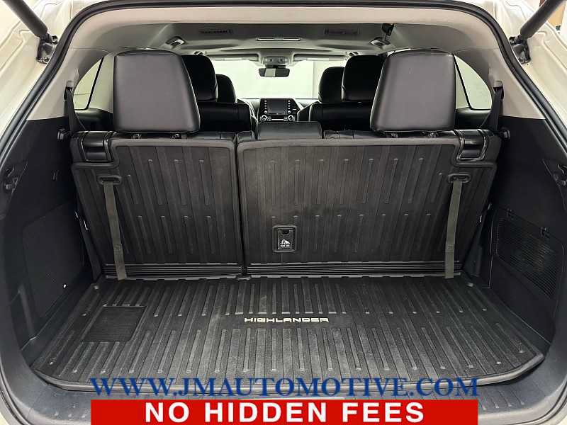 Used 2021 Toyota Highlander Limited AWD/4WD image 18