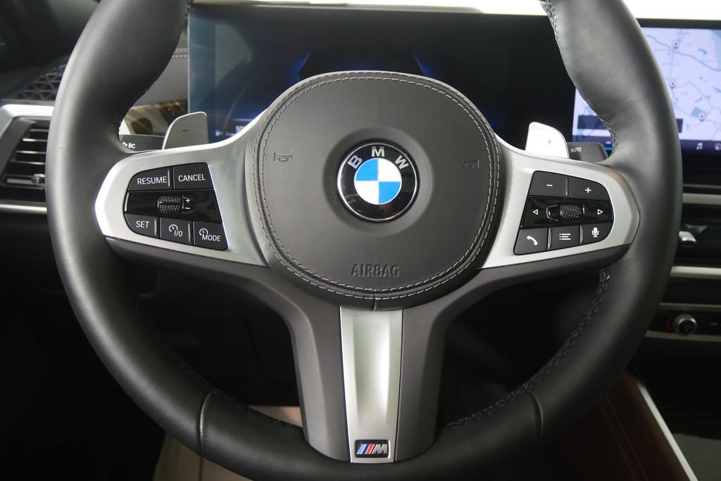 Certified 2025 BMW X6 xDrive40i AWD/4WD image 17