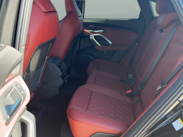 New 2026 Audi SQ5 Premium Plus AWD/4WD image 19