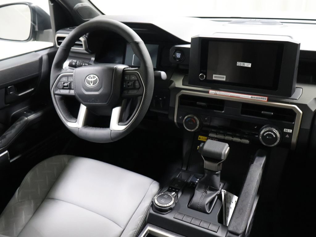 New 2026 Toyota Tacoma SR5 AWD/4WD image 17