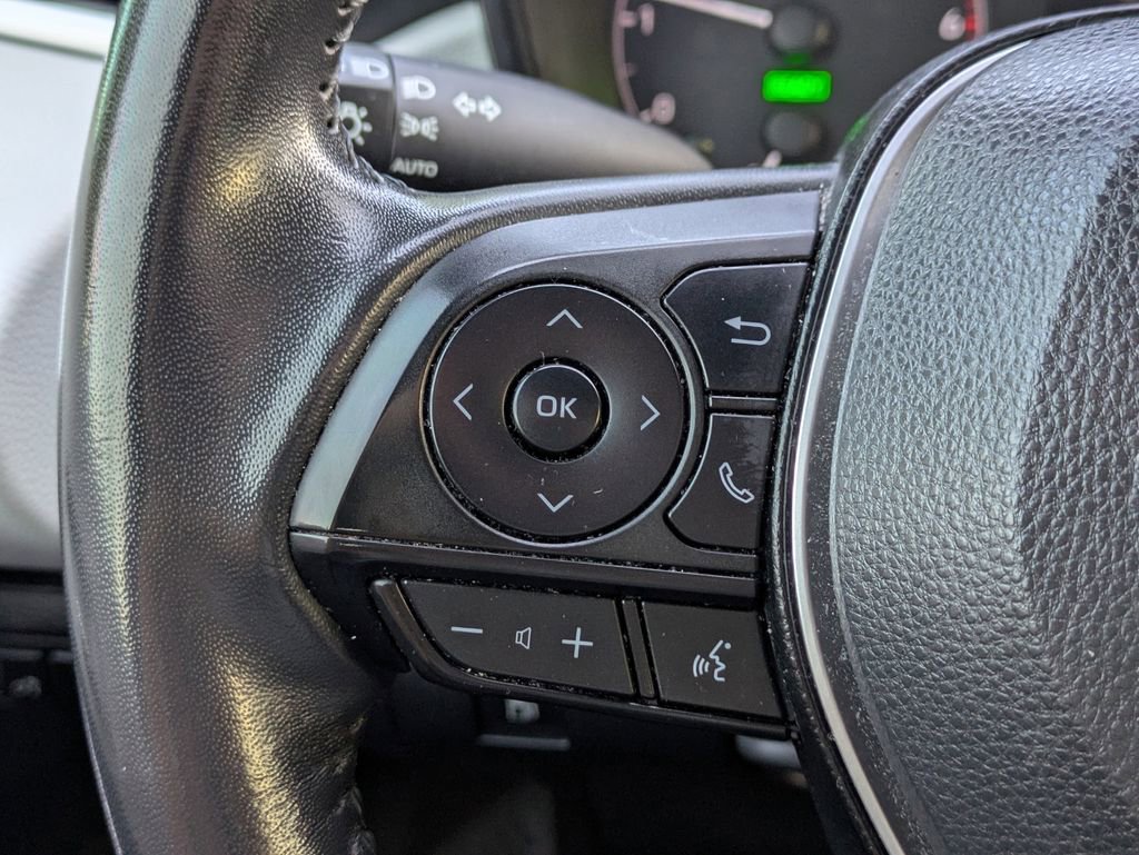 Certified 2024 Toyota Corolla SE FWD image 24