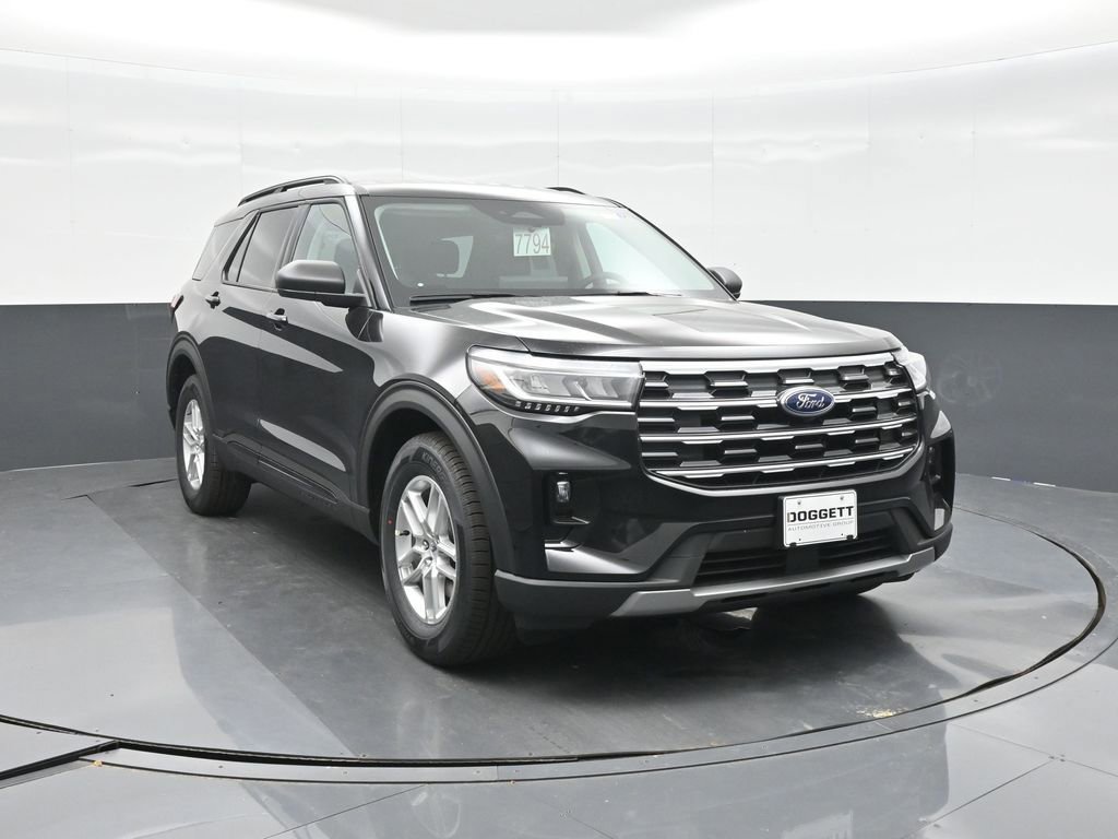 New 2026 Ford Explorer Active RWD image 15