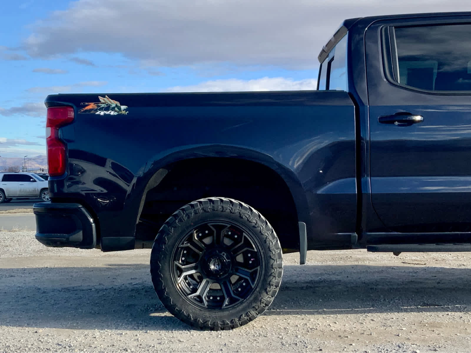 Used 2022 Chevrolet Silverado 1500 LT Trail Boss w/ LT Trail Boss Premium Package image 12