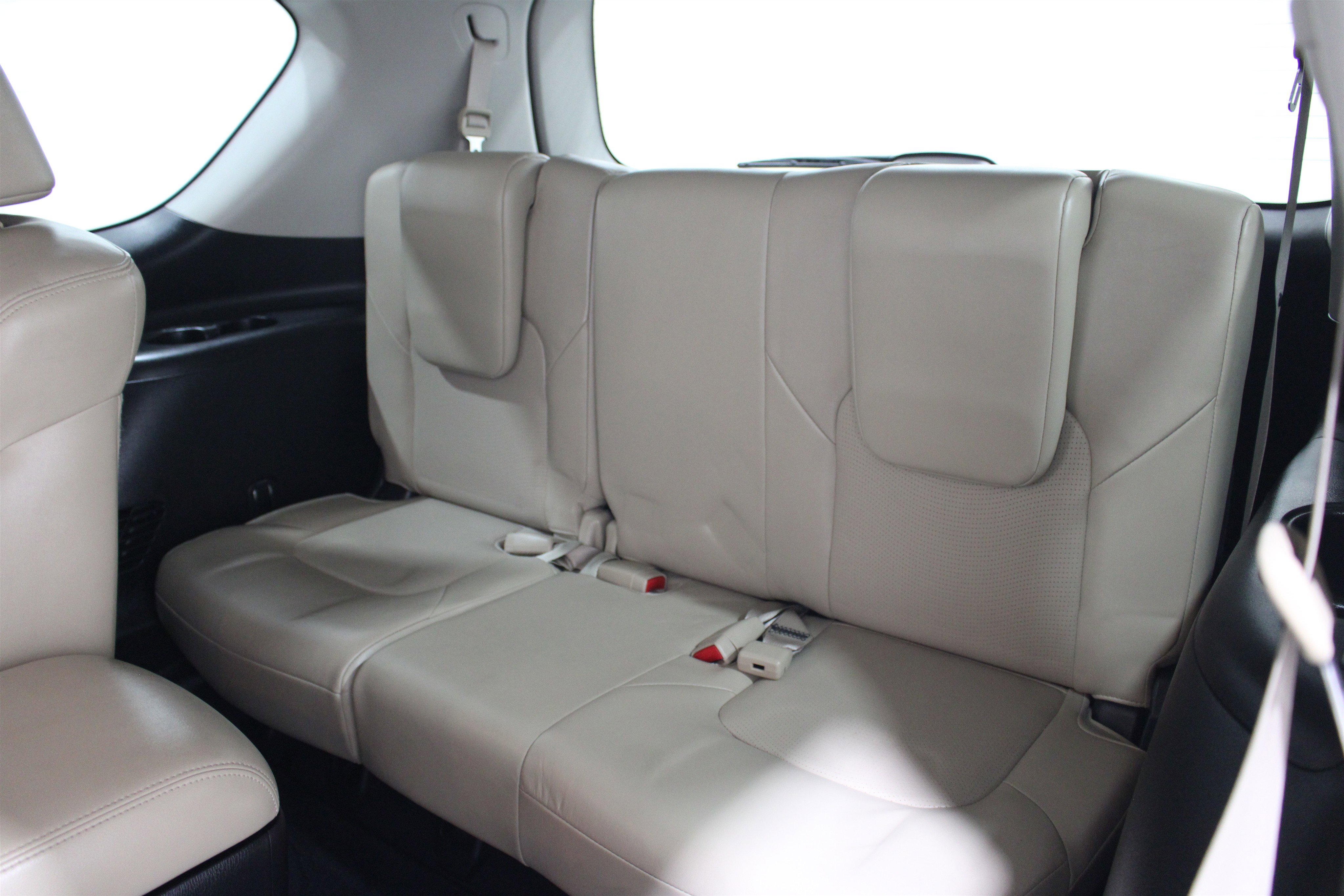 Used 2017 Nissan Armada Platinum w/ Captain Seat Package AWD/4WD image 23