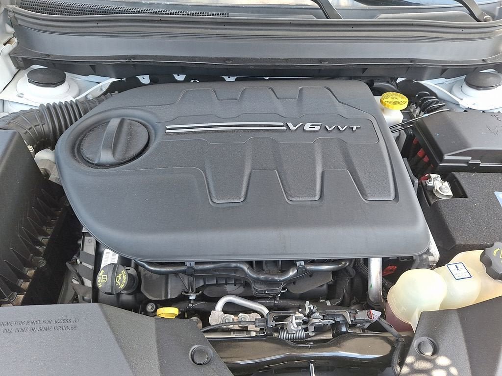 Used 2022 Jeep Cherokee Limited AWD/4WD image 28