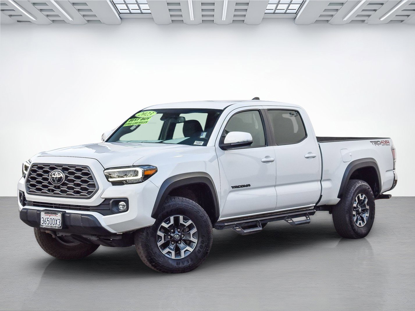 Used 2023 Toyota Tacoma TRD Off-Road image 1