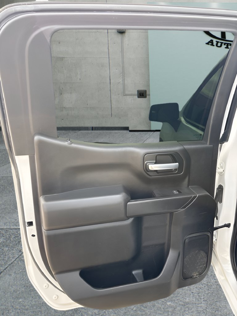 Used 2021 Chevrolet Silverado 1500 LT AWD/4WD image 14