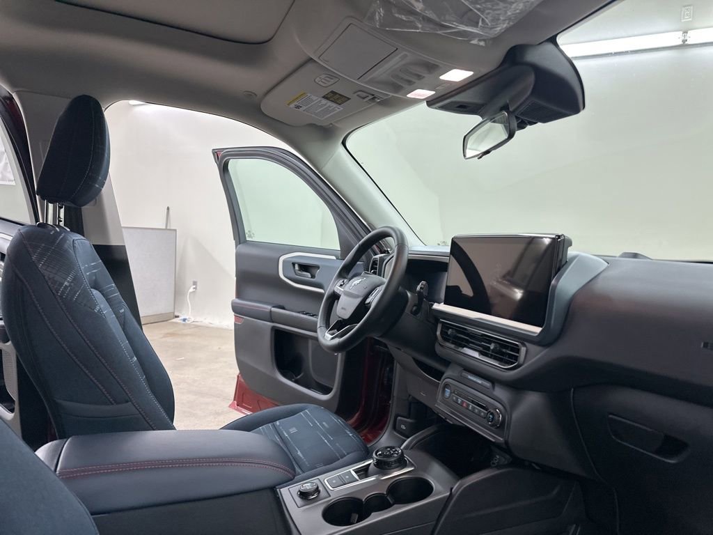 New 2025 Ford Bronco Sport Heritage w/ Convenience Package image 16