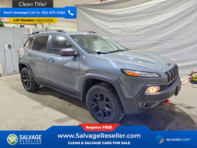 Used 2015 Jeep Cherokee Trailhawk w/ Comfort/Convenience Group AWD/4WD image 5