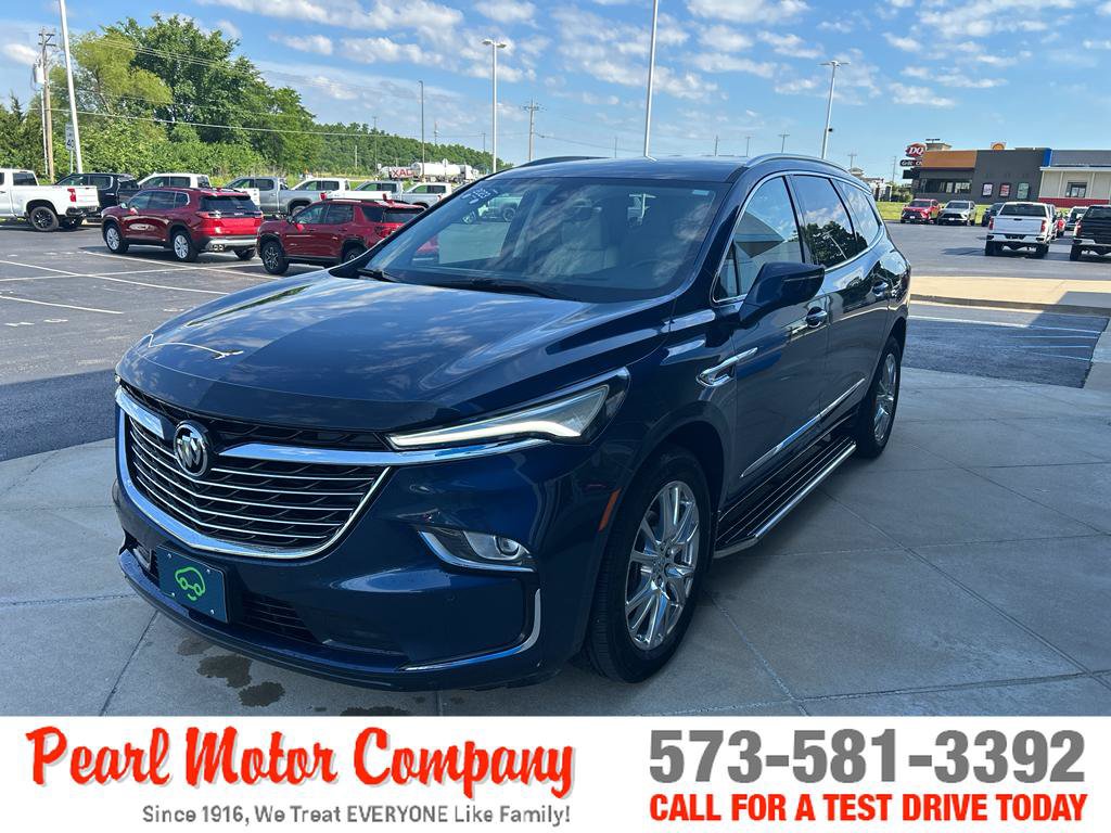 Certified 2023 Buick Enclave Premium AWD/4WD image 7