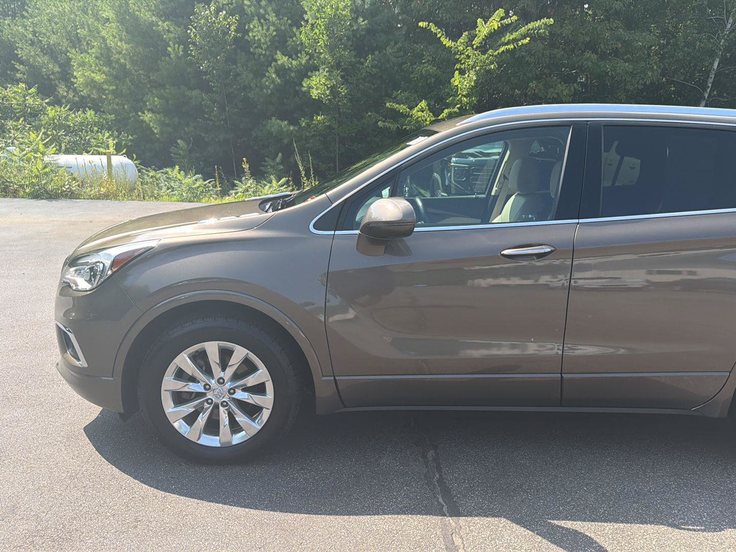 Certified 2018 Buick Envision Essence AWD/4WD image 38