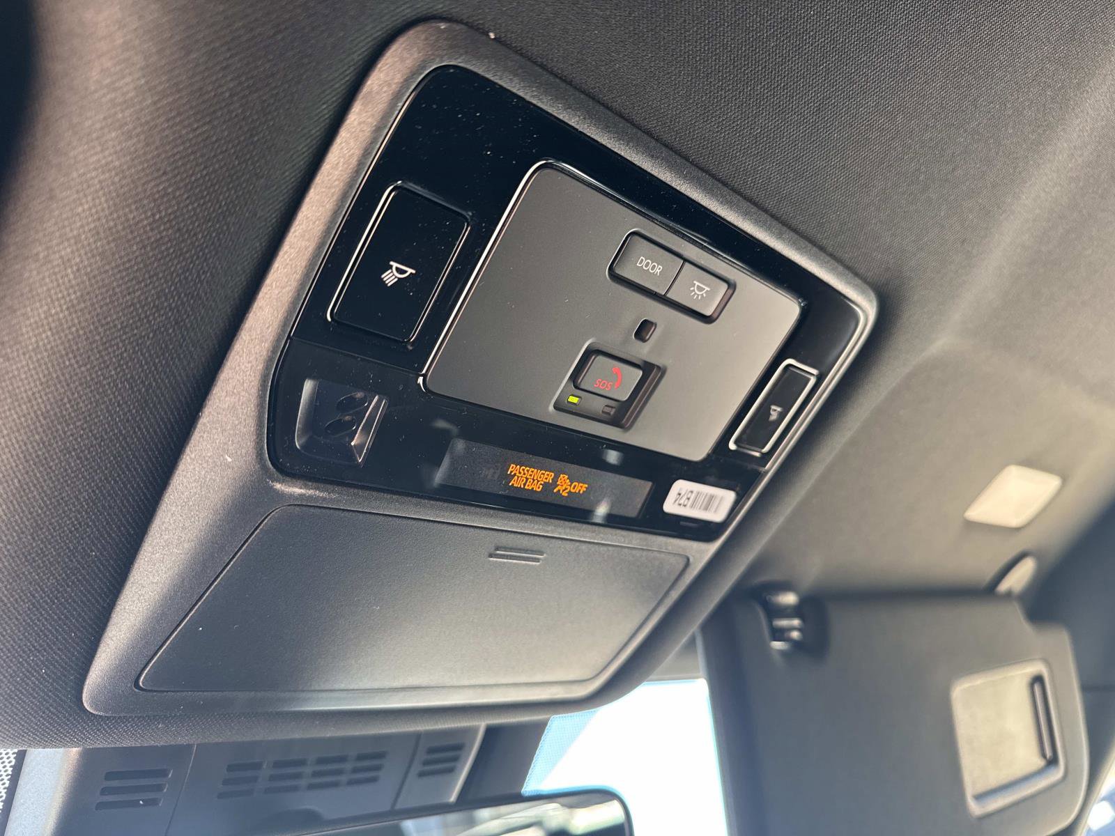 New 2026 Lexus TX 500h AWD image 32