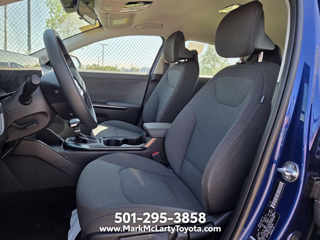 Used 2025 Kia K4 FWD image 8
