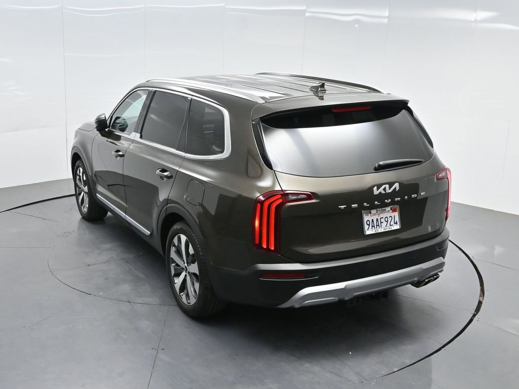 Used 2022 Kia Telluride EX w/ EX Premium Package FWD image 54
