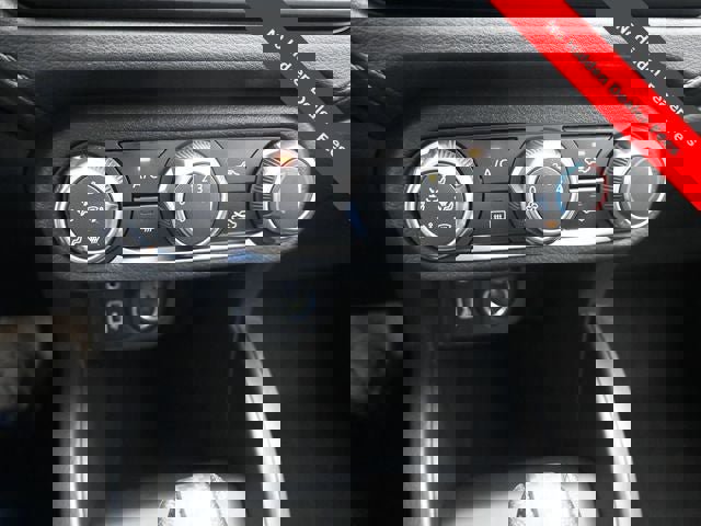 New 2025 Nissan Versa S w/ Trunk Package image 18