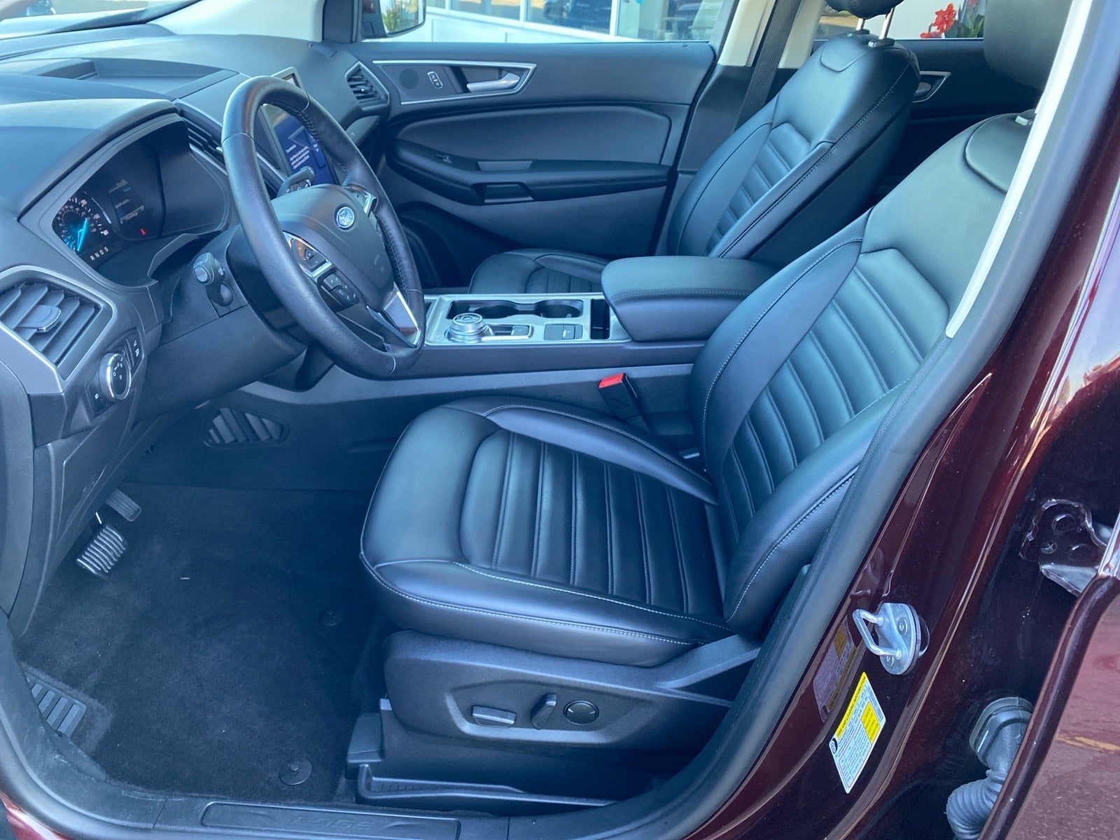 Used 2024 Ford Edge SEL w/ Convenience Package AWD/4WD image 10