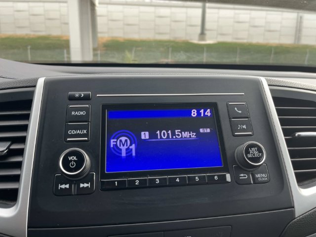 Used 2017 Honda Ridgeline RTL image 11