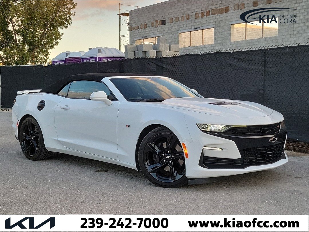Used 2019 Chevrolet Camaro SS image 30