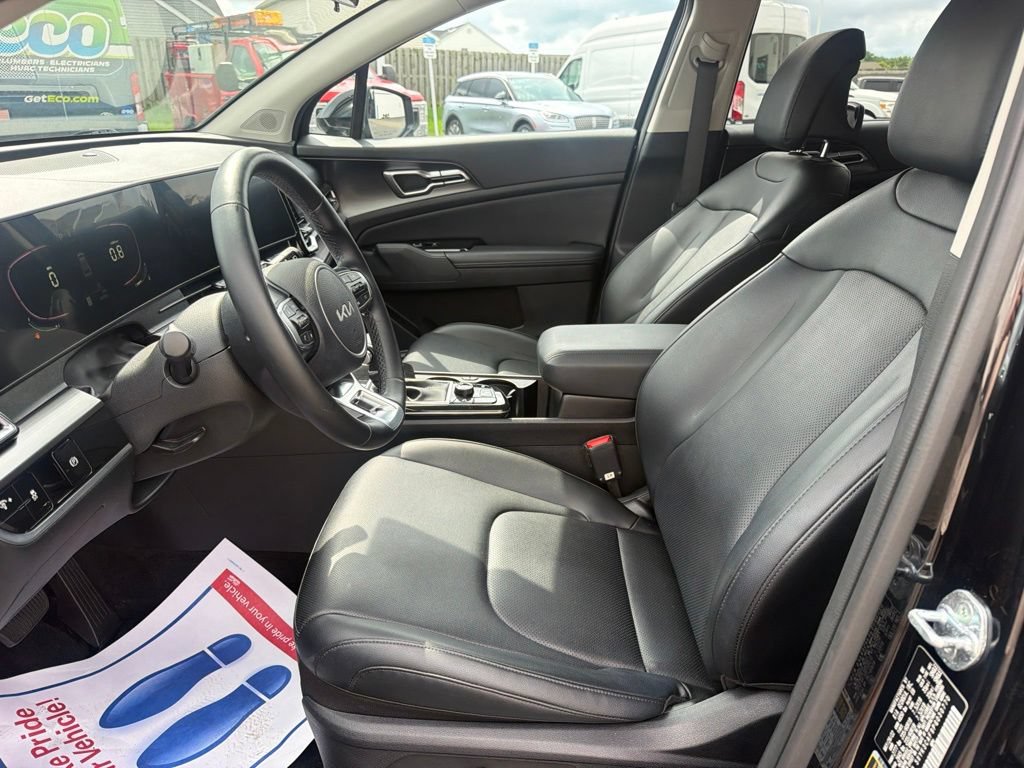 Used 2023 Kia Sportage EX AWD/4WD image 25