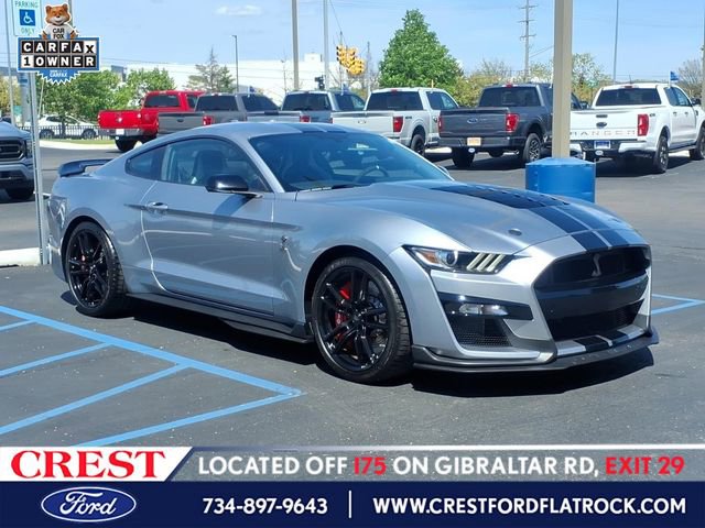 Used 2021 Ford Mustang Shelby GT500 w/ Technology Package RWD image 1