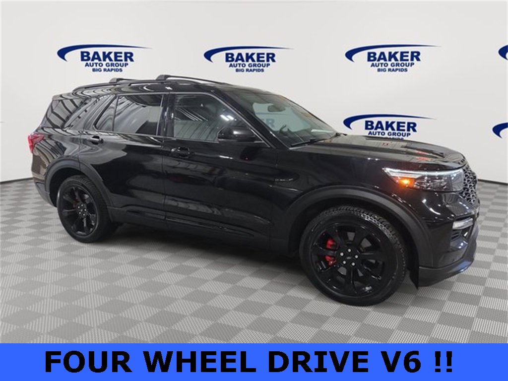 Used 2022 Ford Explorer ST w/ Equipment Group 401A image 2