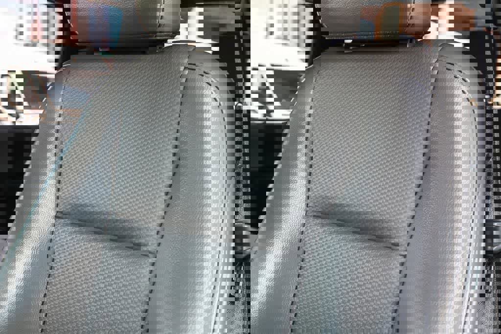 Used 2017 Ford F550 2WD Crew Cab Super Duty image 24