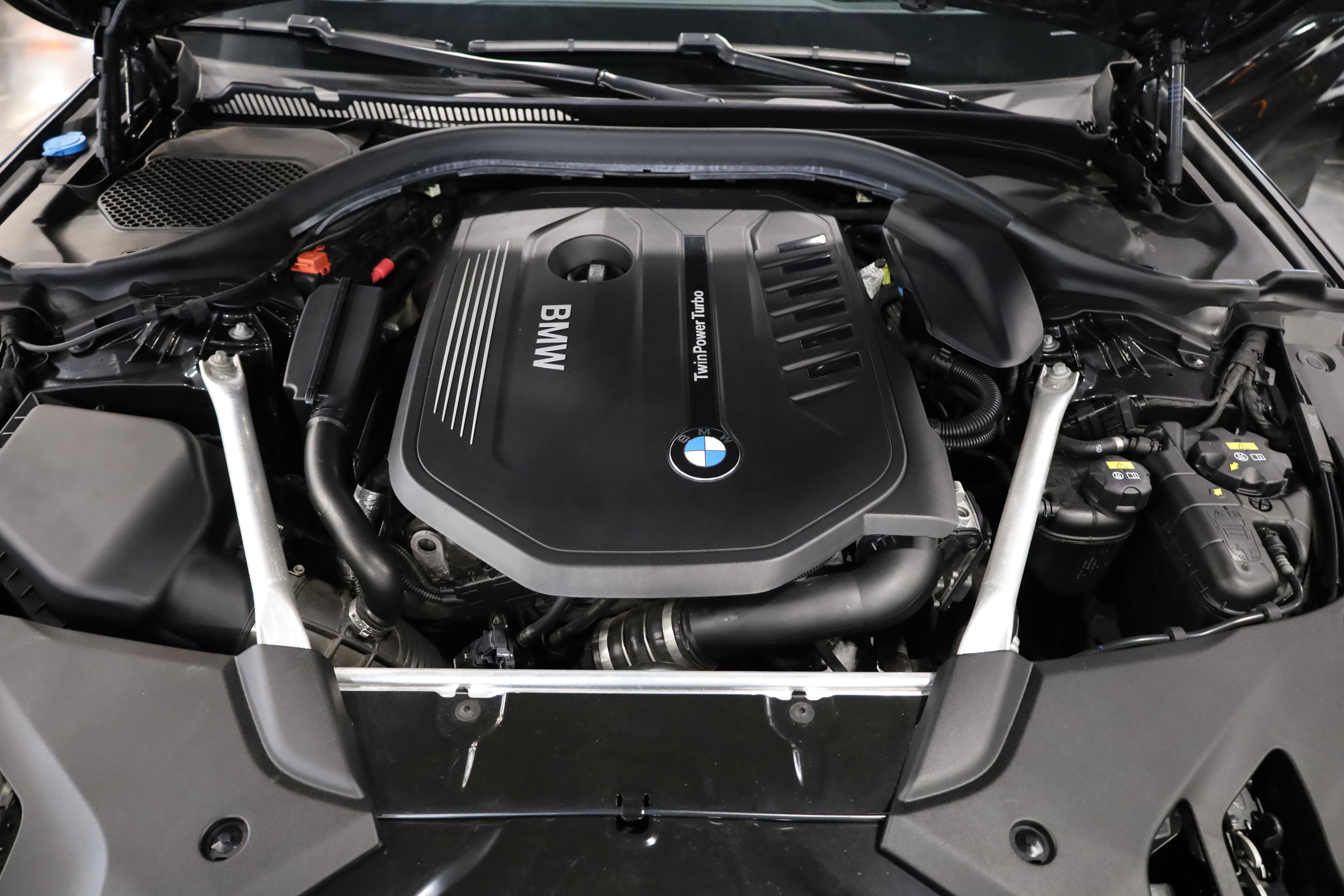 Used 2019 BMW 540i xDrive w/ Convenience Package image 41