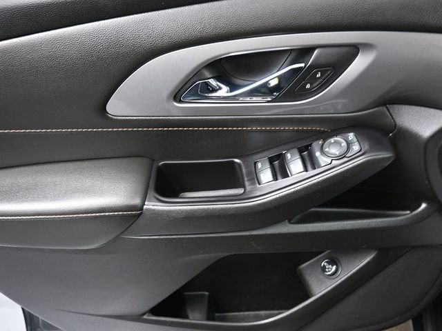 Used 2019 Chevrolet Traverse LT image 13
