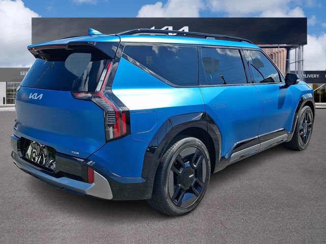 Certified 2024 Kia EV9 GT-Line AWD/4WD image 6