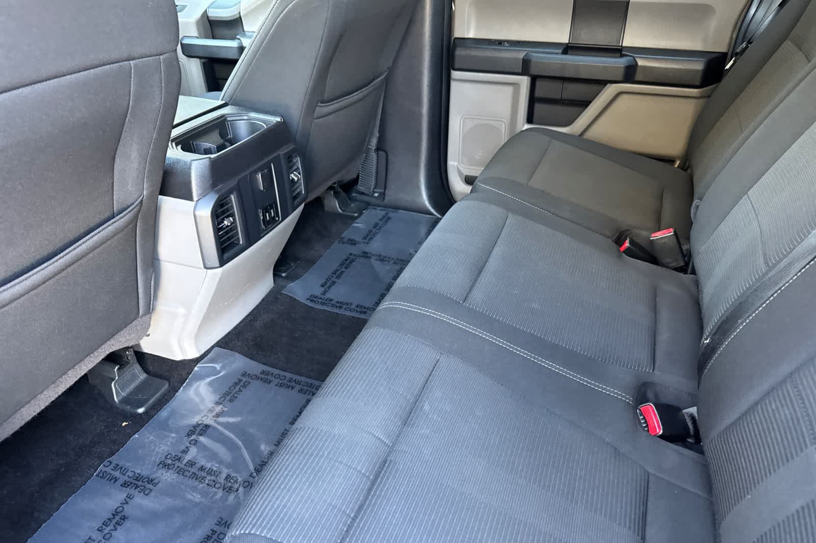 Used 2017 Ford F150 XL w/ Equipment Group 101A Mid RWD image 4