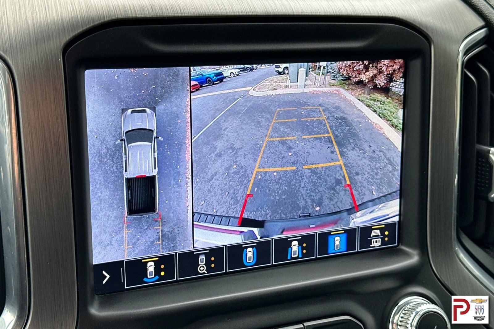 Certified 2022 GMC Sierra 3500 Denali image 24