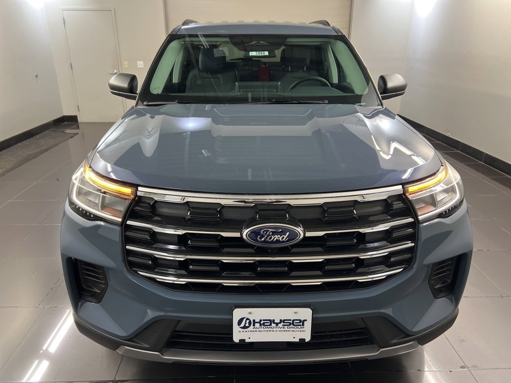 New 2026 Ford Explorer Active image 2