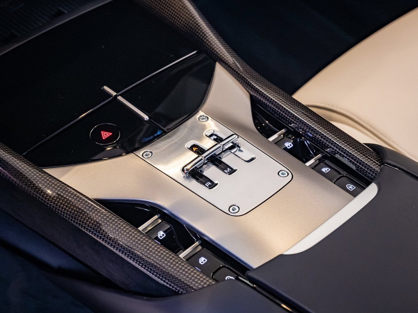 Certified 2024 Ferrari Purosangue AWD/4WD image 19
