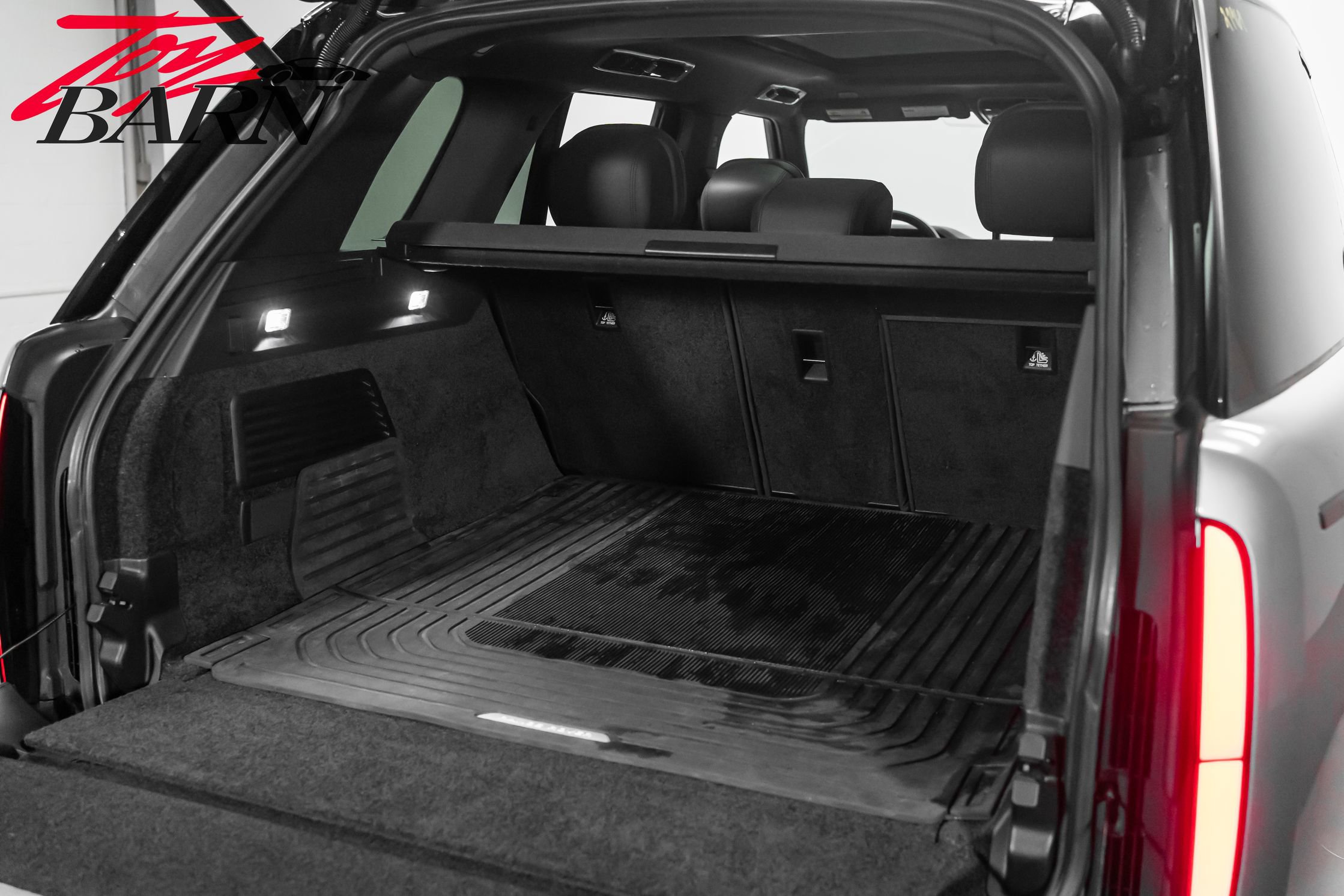 Used 2023 Land Rover Range Rover SE image 45