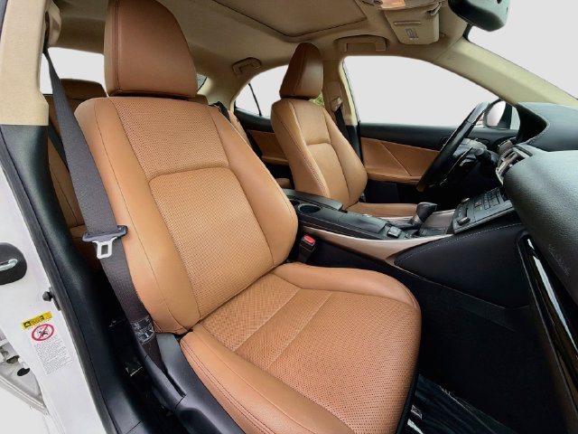 Used 2016 Lexus IS 300 AWD w/ Navigation System Package image 14