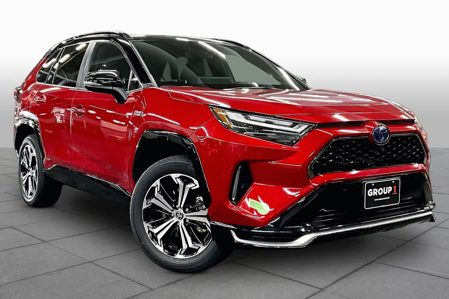 Used 2023 Toyota RAV4 XSE w/ Weather Package AWD/4WD image 2