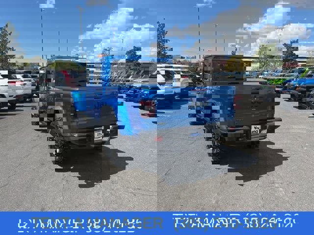 Used 2023 Jeep Gladiator Overland image 3
