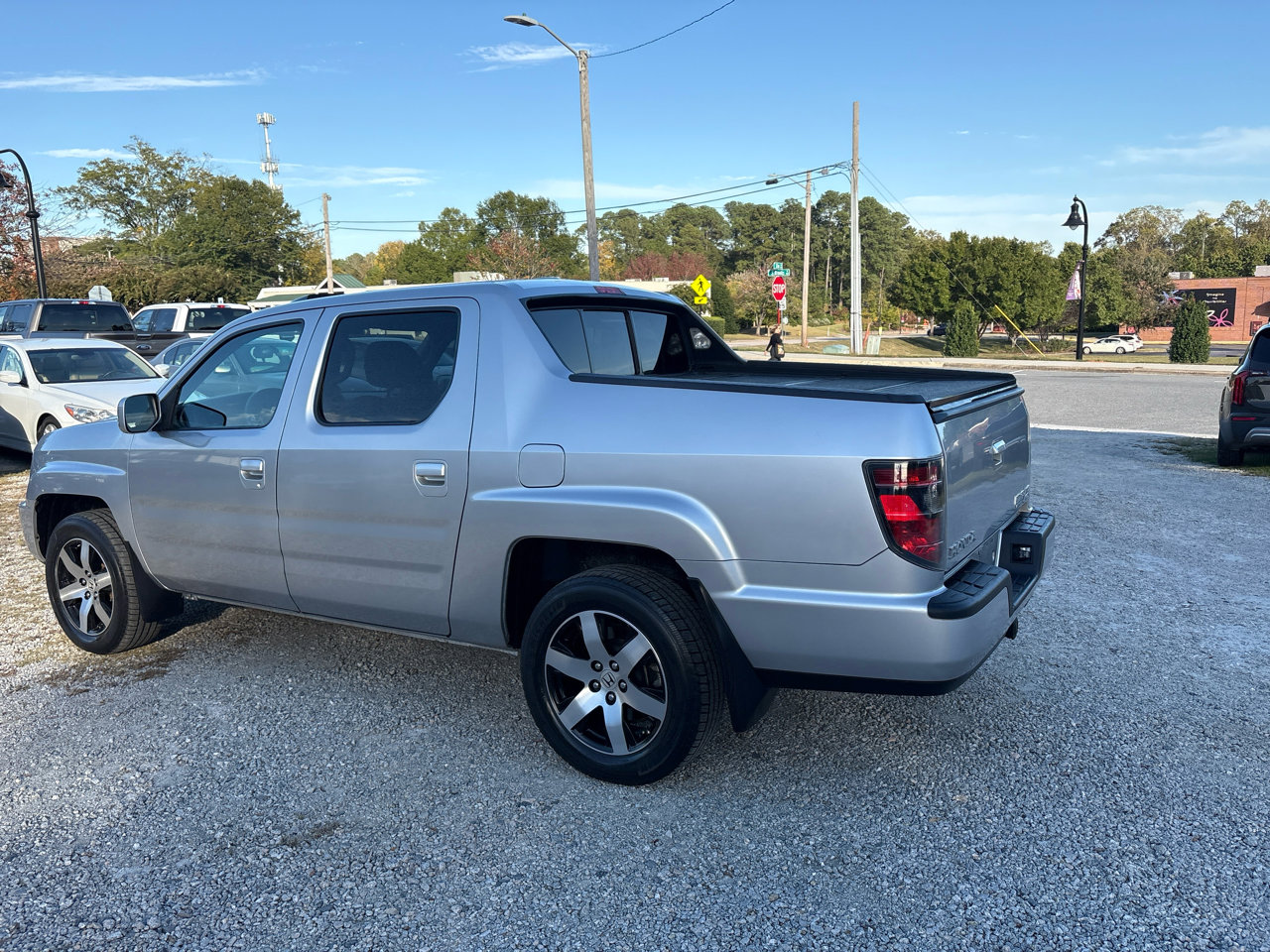 Used 2014 Honda Ridgeline SE image 14