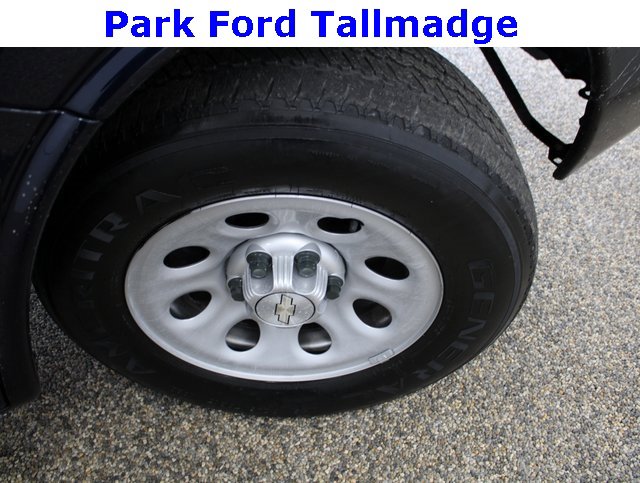 Used 2014 Chevrolet Express 1500 image 25