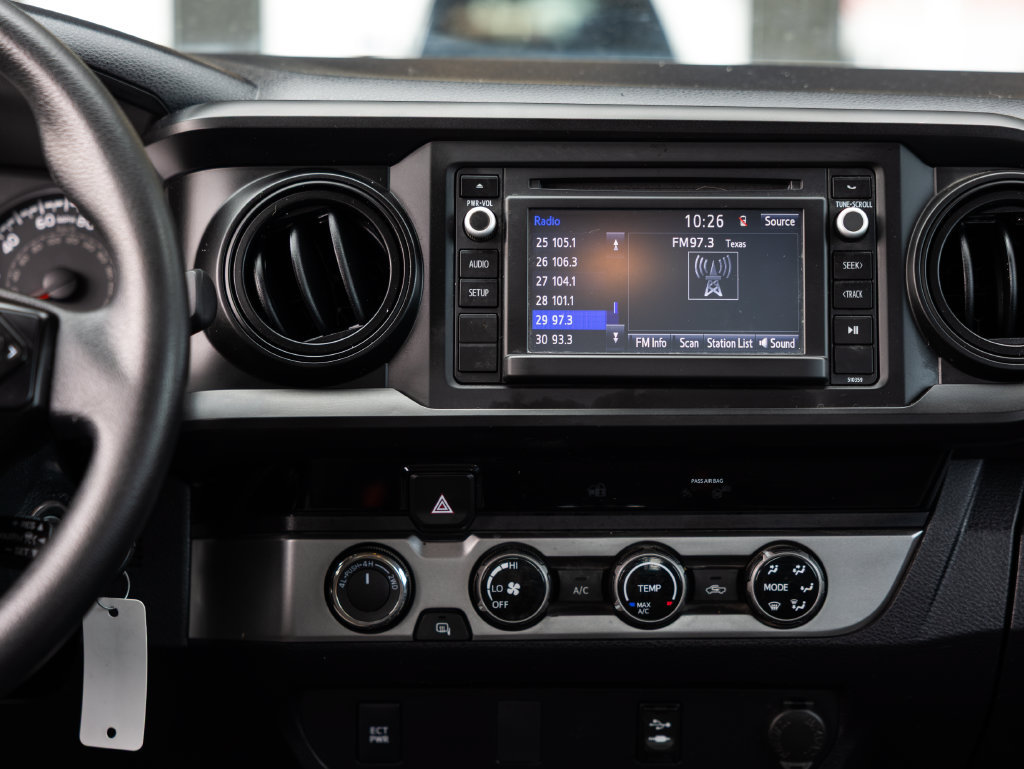 Used 2018 Toyota Tacoma SR w/ SR Convenience Package AWD/4WD image 18