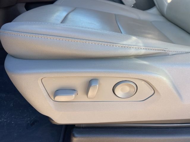 Used 2024 GMC Sierra 2500 SLT w/ SLT Premium Package image 20