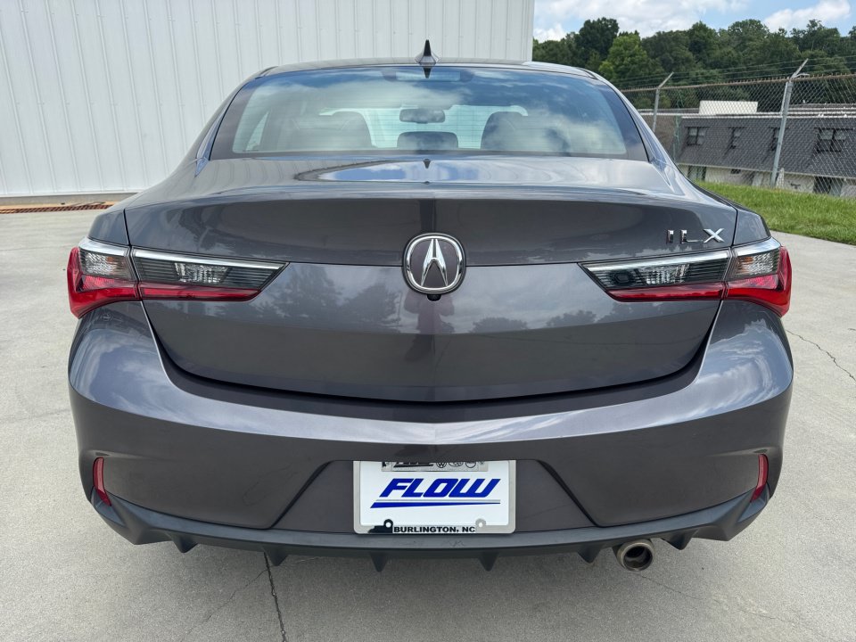 Used 2020 Acura ILX FWD image 18