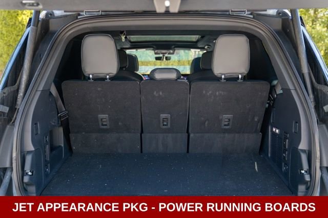 Used 2025 Lincoln Navigator Reserve w/ Jet Appearance Package image 19