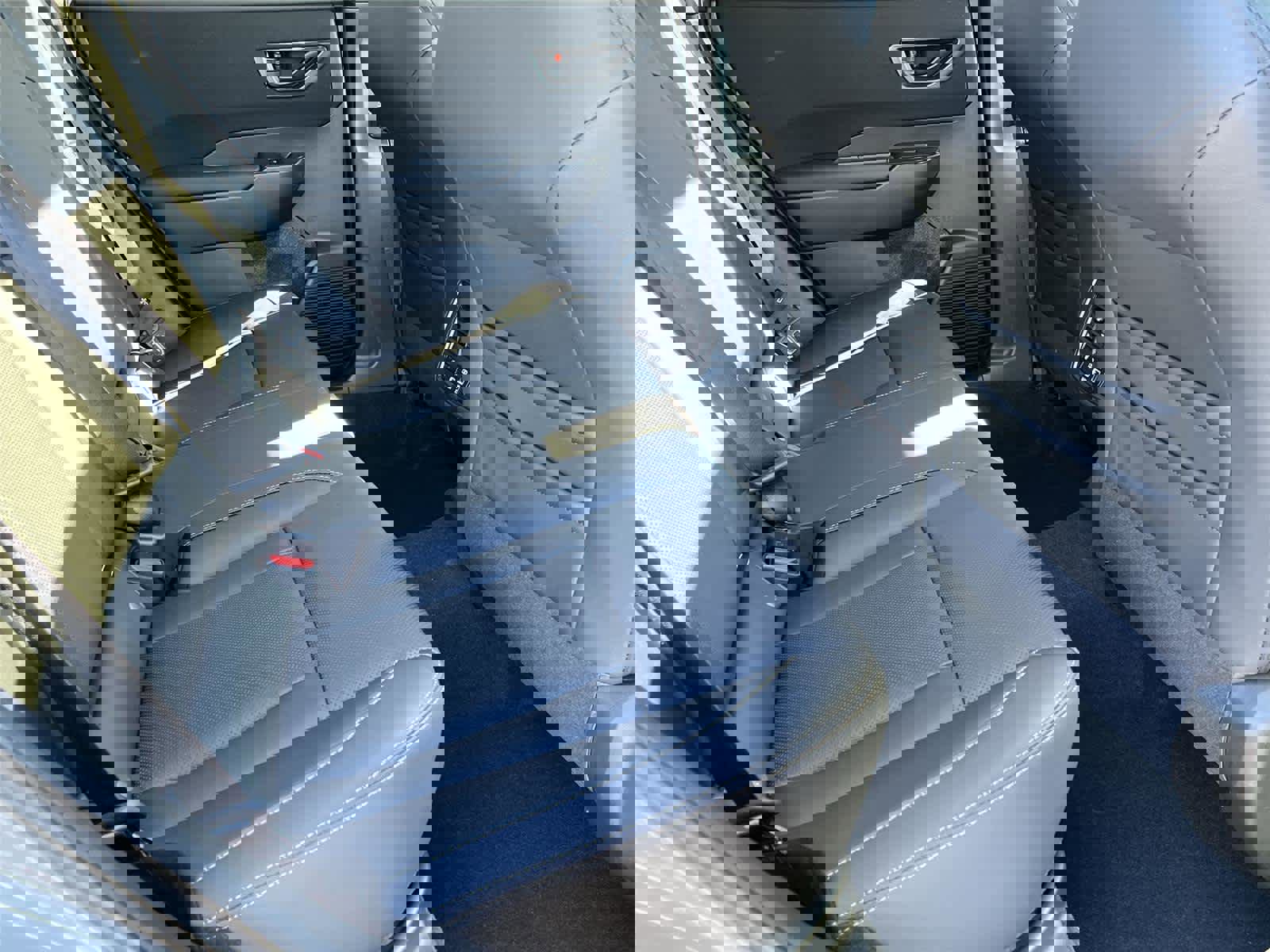 New 2026 Subaru Outback Limited AWD/4WD image 17