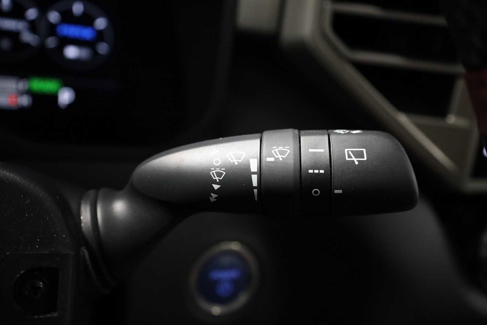 Used 2024 Toyota Sequoia Platinum image 27