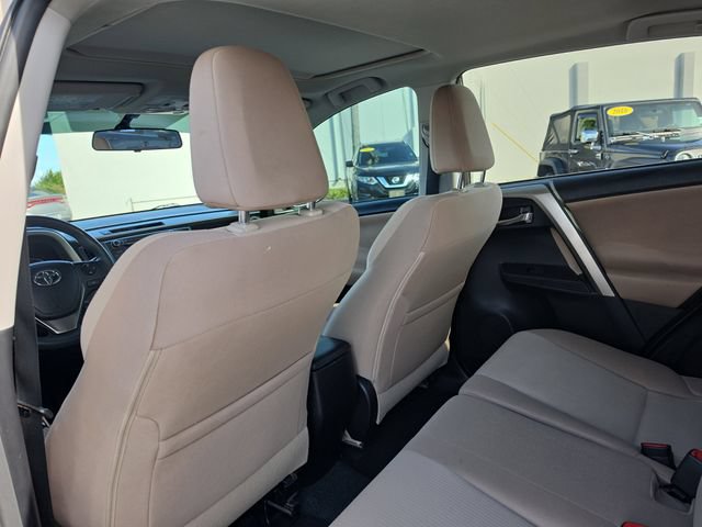 Used 2015 Toyota RAV4 XLE AWD/4WD image 11