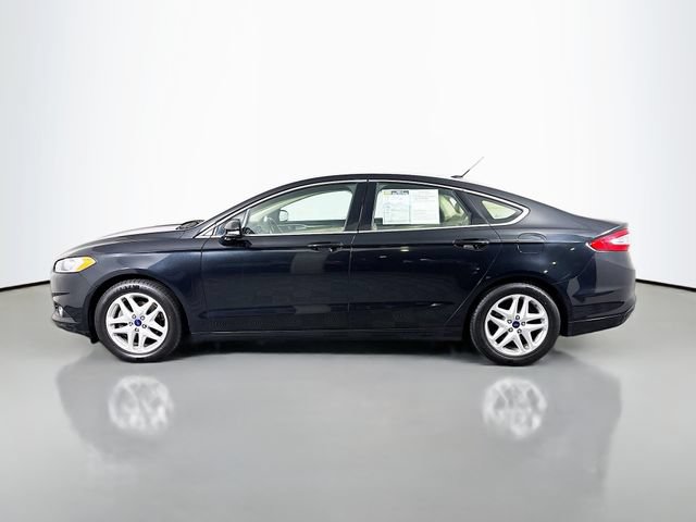 Used 2014 Ford Fusion SE w/ Equipment Group 202A FWD image 5